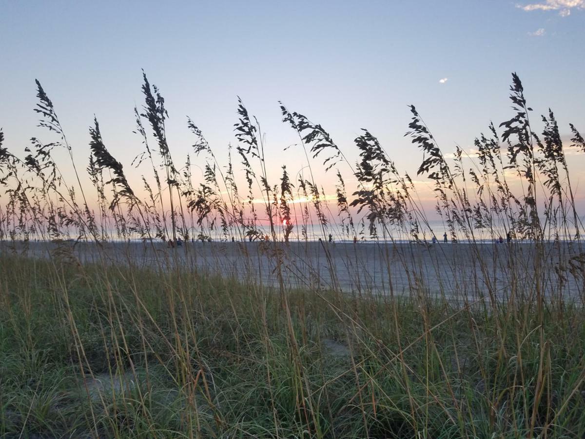 The Palms Resort-Oceanfront Myrtle Beach Exterior photo