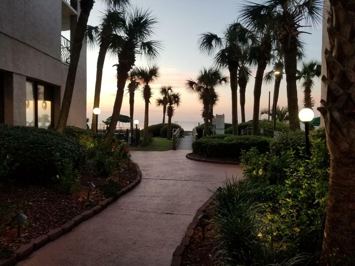 The Palms Resort-Oceanfront Myrtle Beach Exterior photo