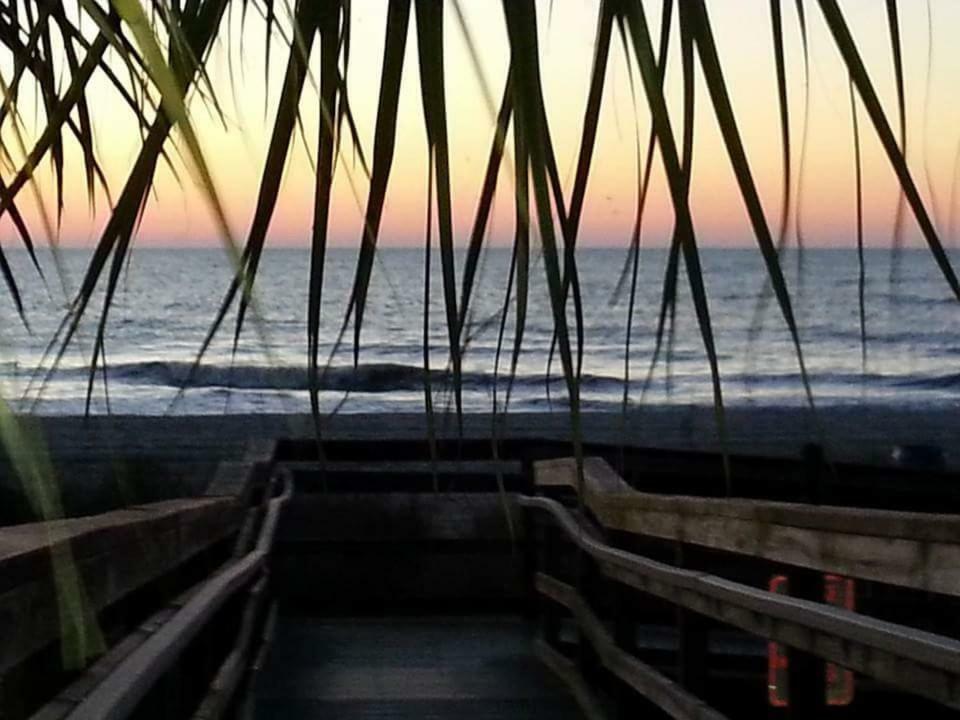 The Palms Resort-Oceanfront Myrtle Beach Exterior photo
